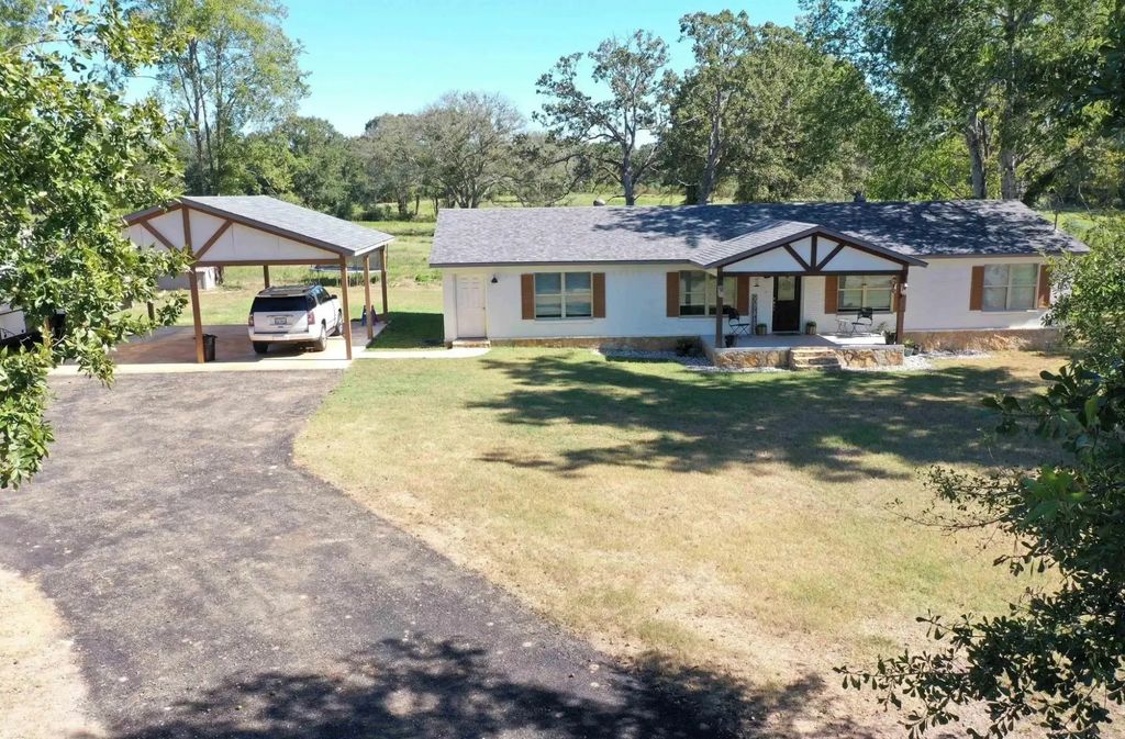 12817 Us Highway 175 E, Larue