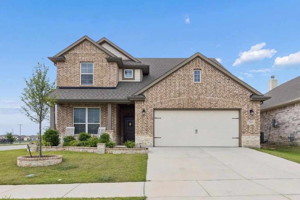 2001 Gill Star Drive, Haslet