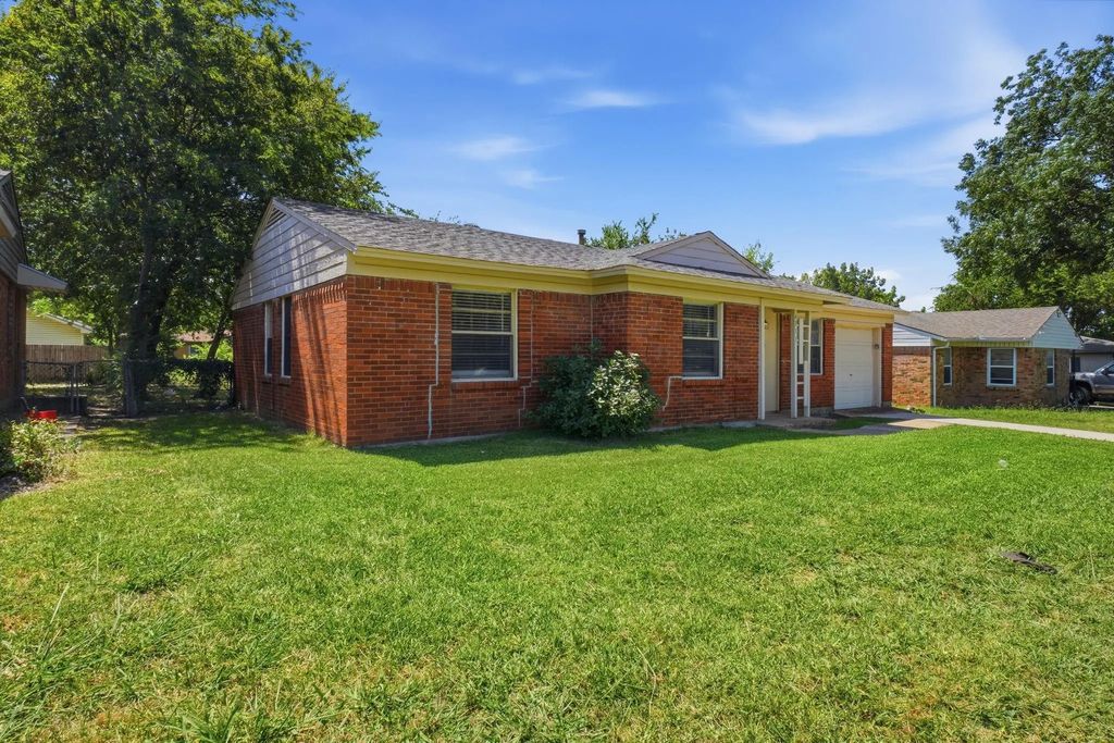 4311 Scottsdale Drive, Mesquite