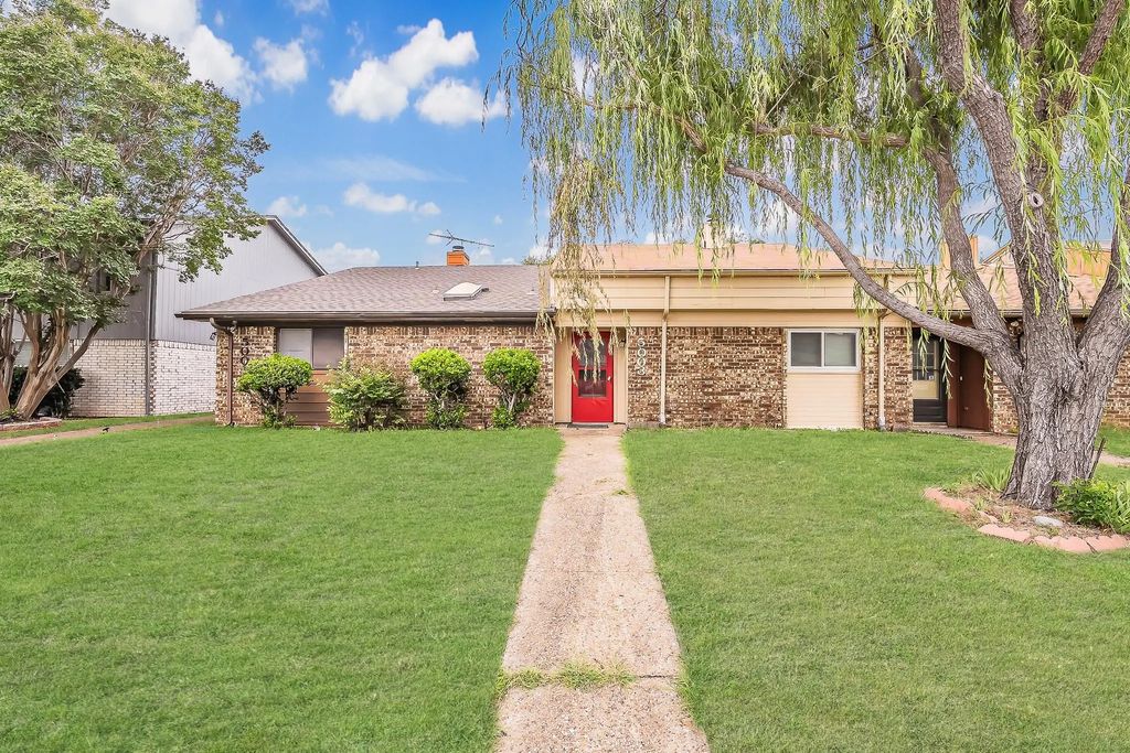 5003 Maryanna Way, North Richland Hills
