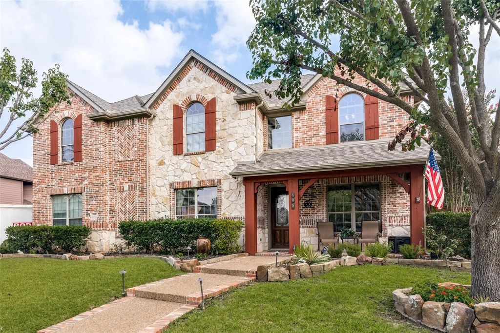 608 Chalk Hill Lane, Murphy
