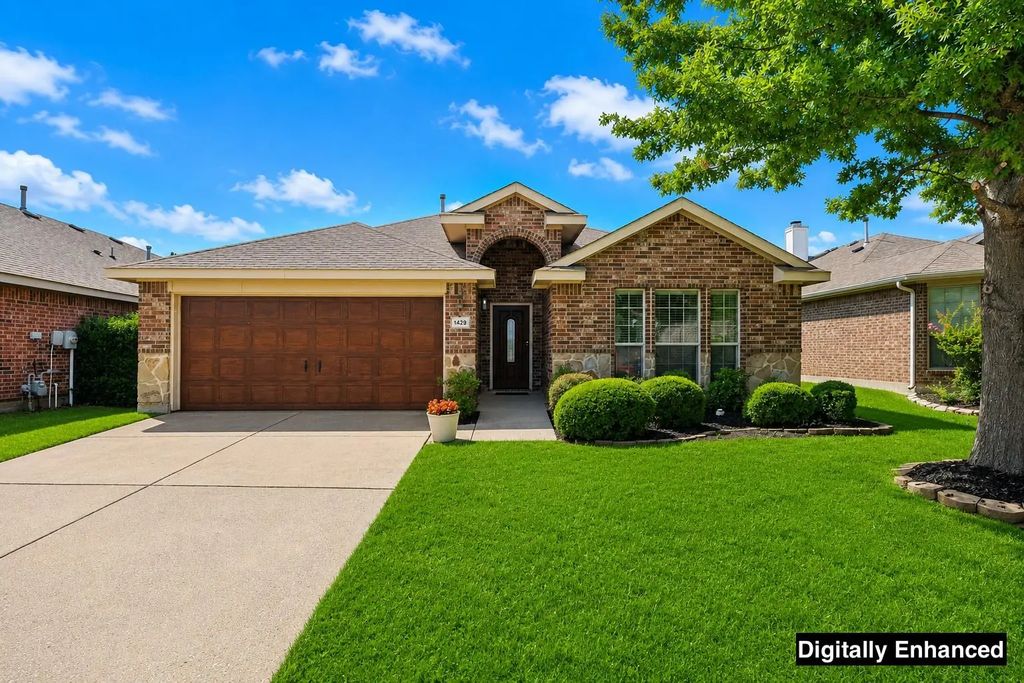 1429 Applegate Way, Royse City