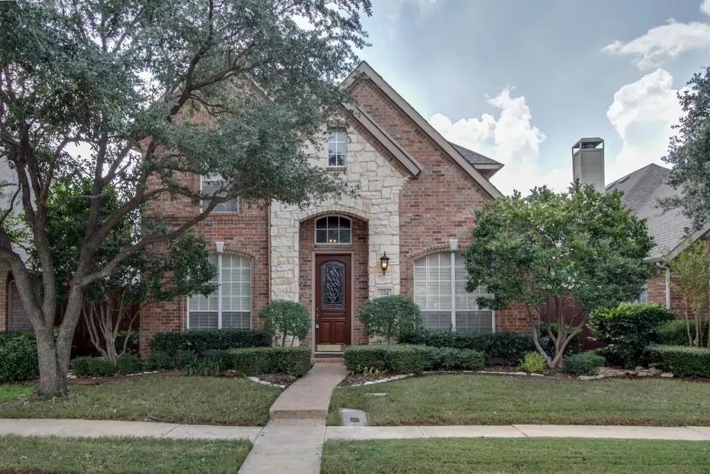224 Heatherwood Drive, Irving