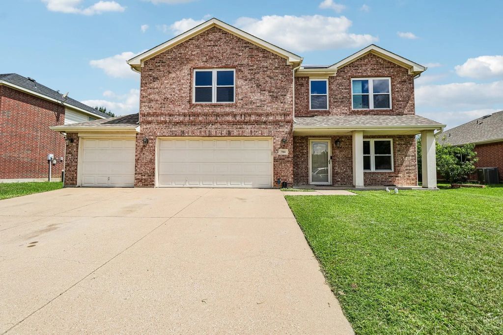 704 Partridge Drive, Saginaw