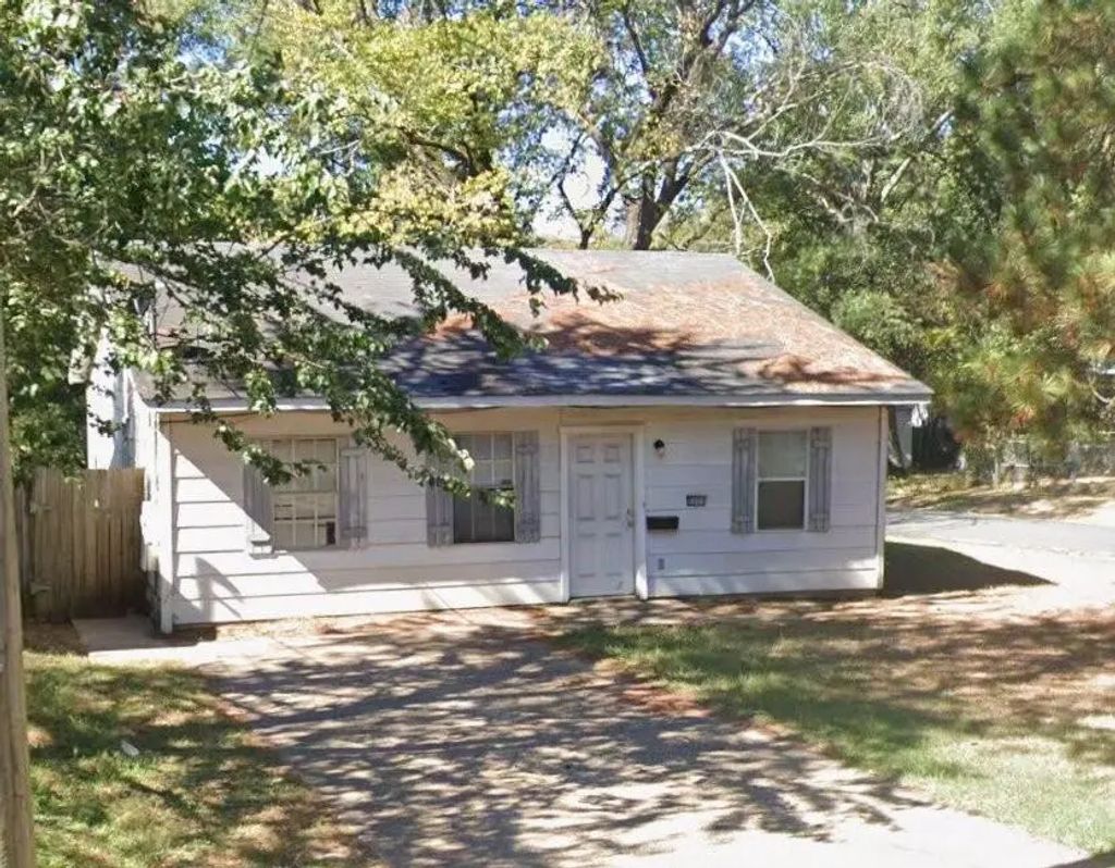 6000 Henderson Avenue, Shreveport