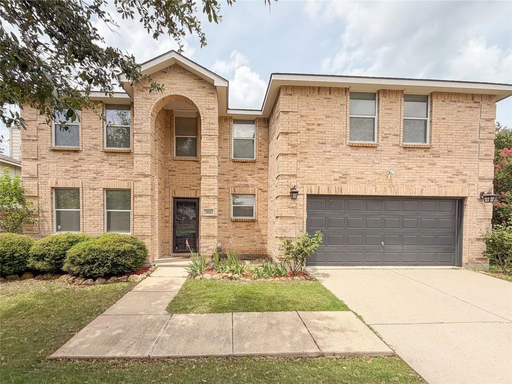 702 Cedar Bluff Drive, Wylie