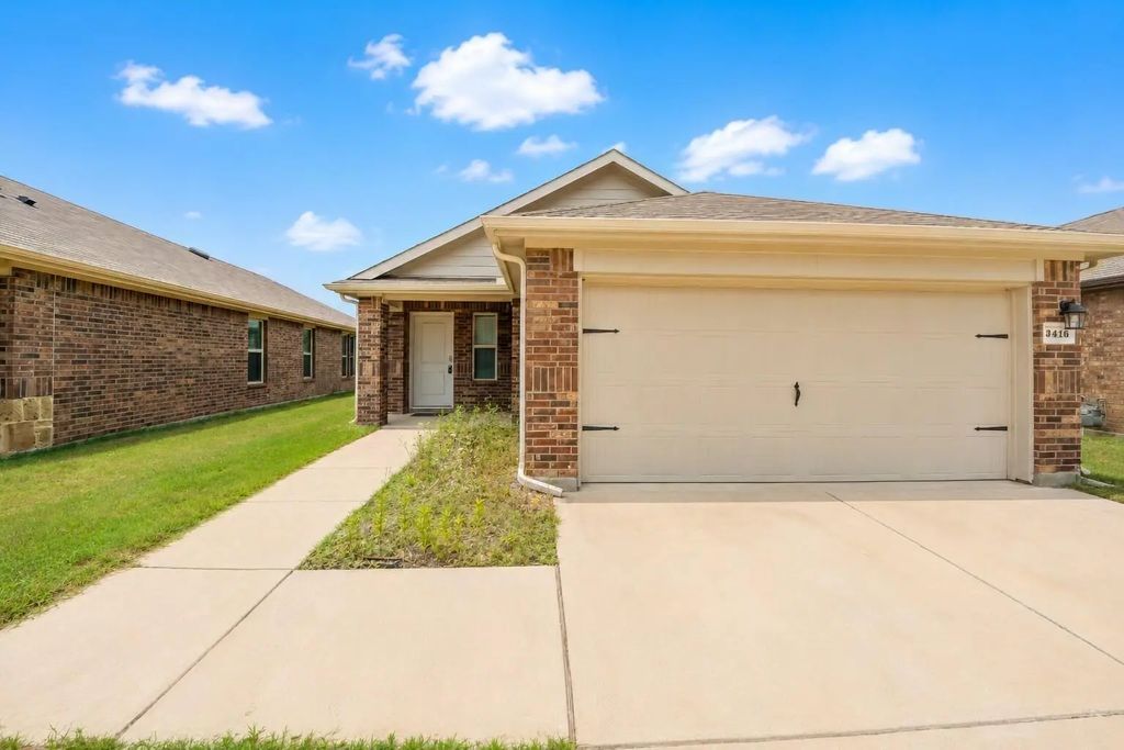 3416 Ibex Way, Crandall