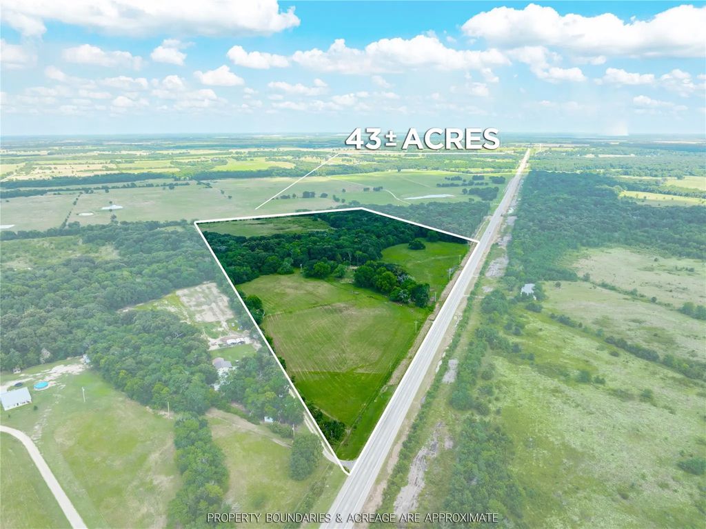 9253 Us Highway 271 S, Deport
