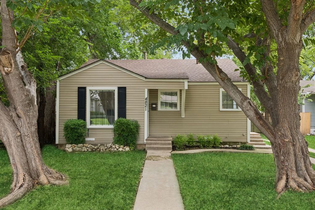 4821 Calmont Avenue, Fort Worth