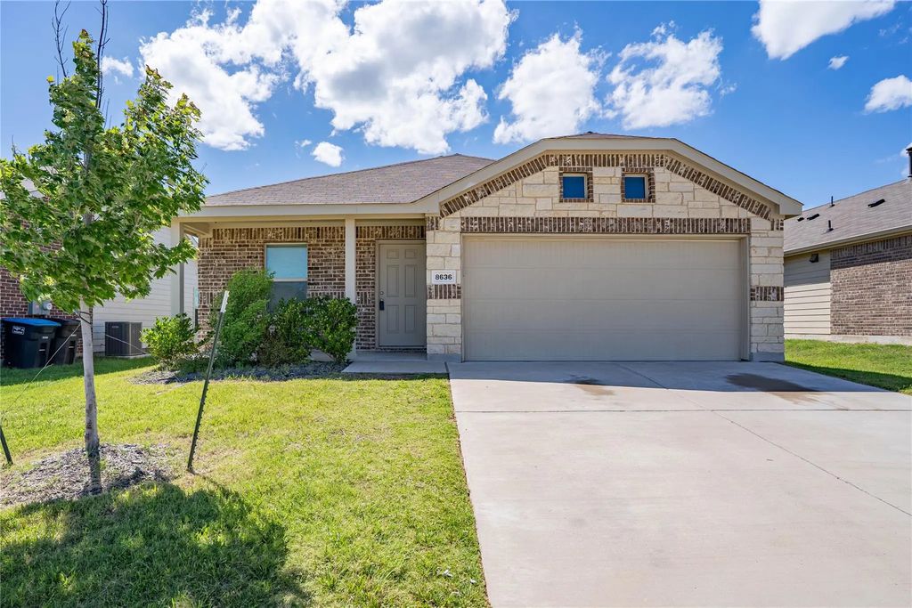 8636 Becker Avenue, Fort Worth