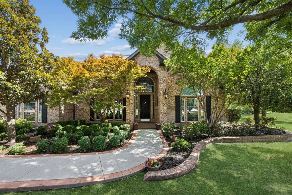 240 Arthur Court, Lucas