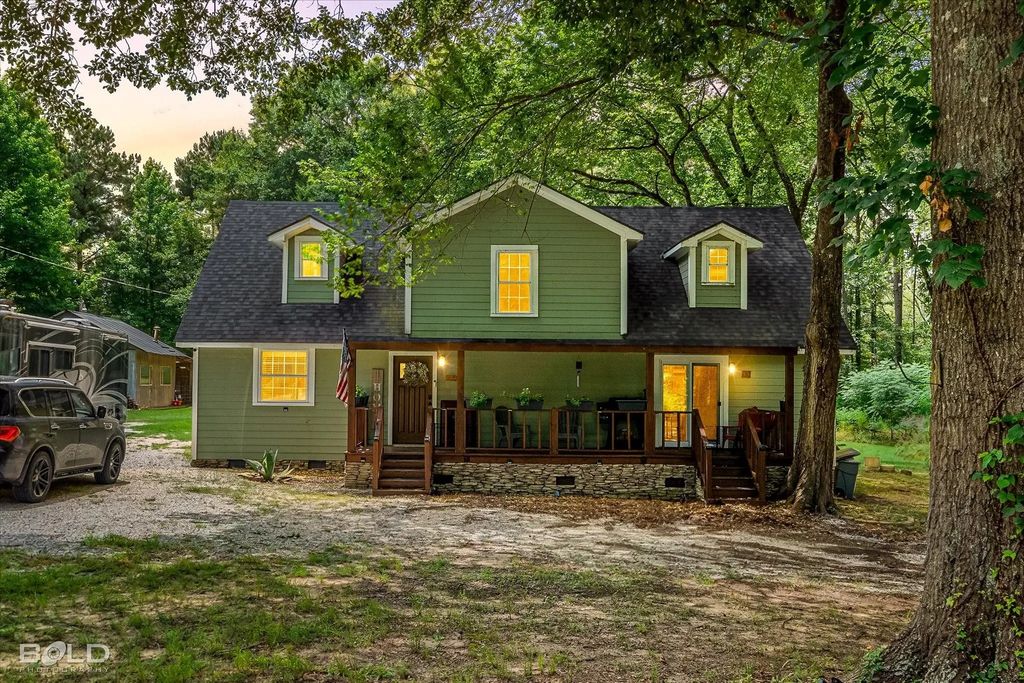 1034 Cattlemans Trail, Benton