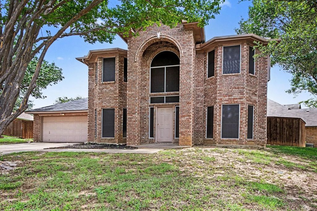 7654 Moss Court, North Richland Hills