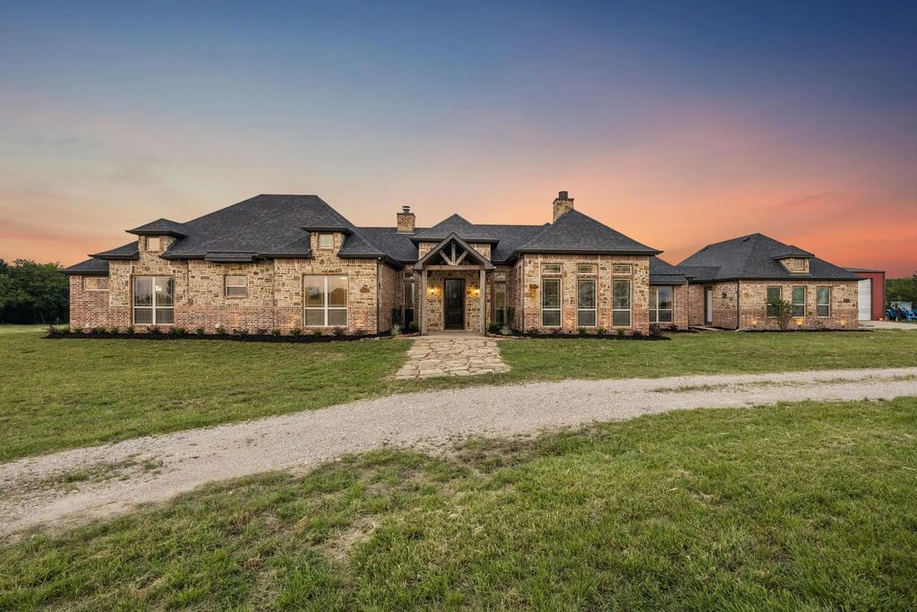 11190 County Road 309, Terrell