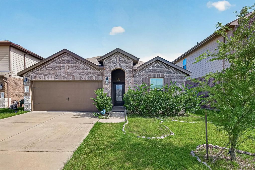 18307 Arcola Bay Lane, Richmond
