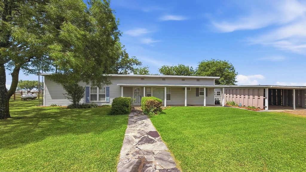 59 Noland Road, Whitesboro
