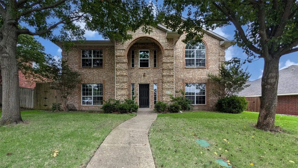 4210 Glistening Springs, Rowlett