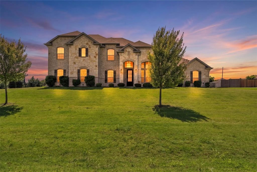231 Berkeley Drive, Waxahachie