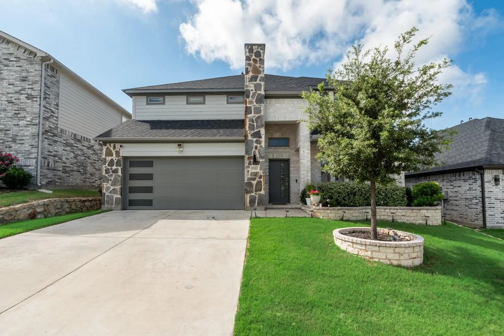 2521 Ponca Drive, Fort Worth