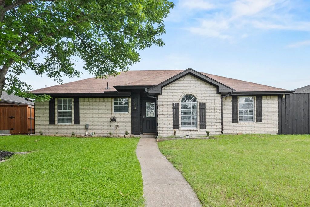 1313 Crosscreek Lane, Seagoville