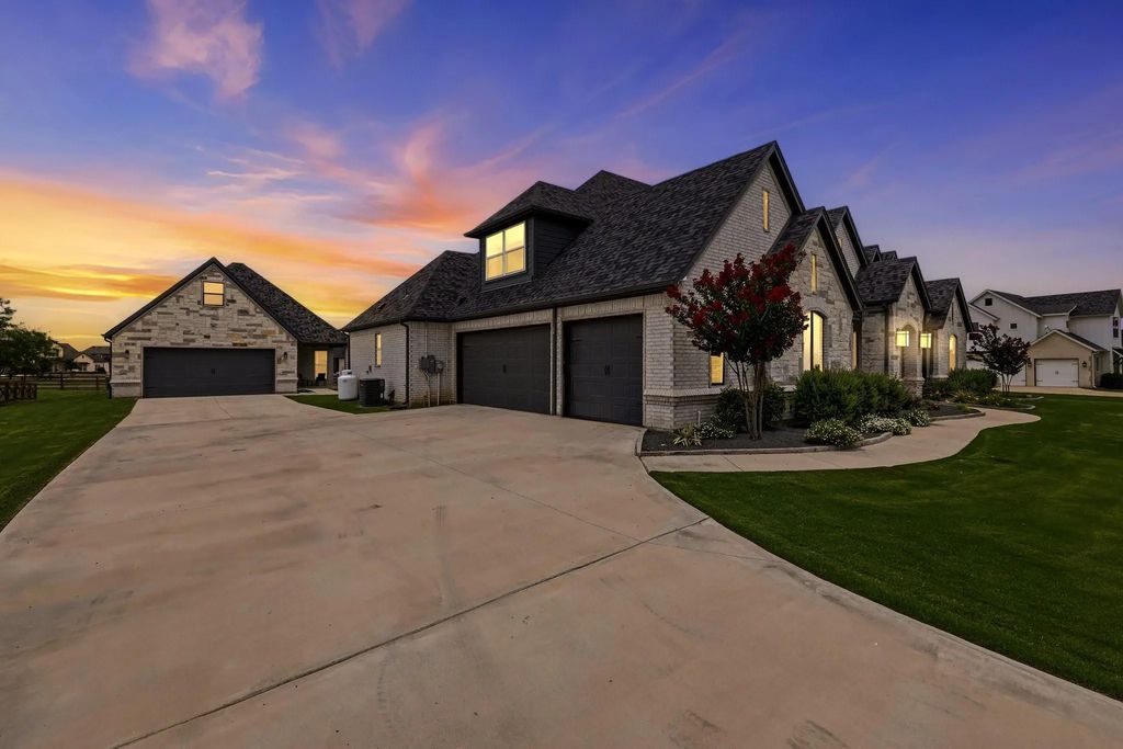 3101 Stardust Lane, Northlake