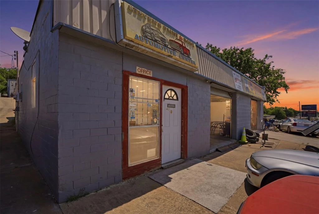 5416 Jacksboro Highway, Sansom Park