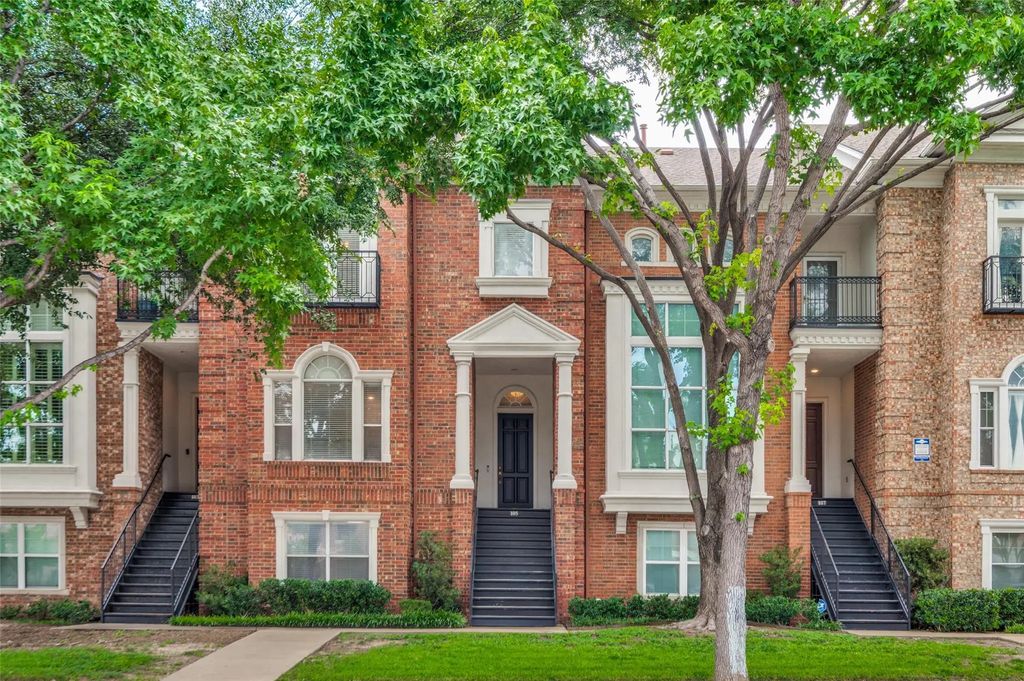 2205 Canton Street 105, Dallas