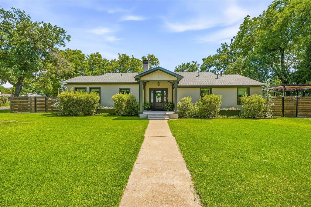 912 Calaveras Street, Graham