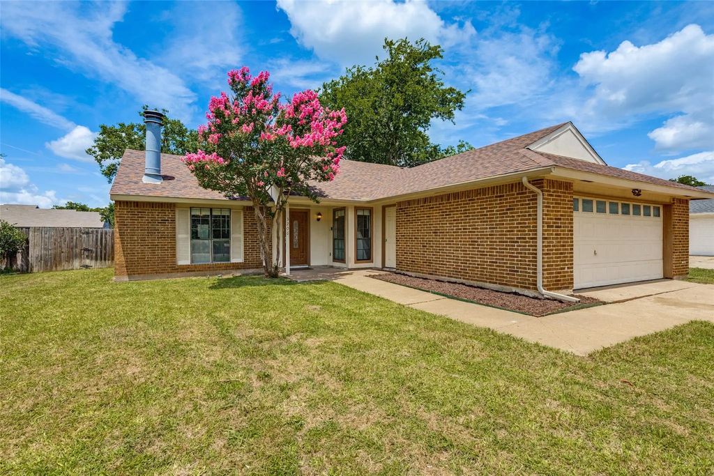 3206 Wintersmith Drive, Arlington