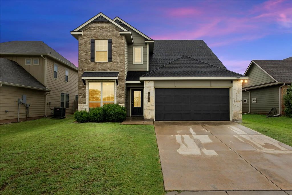 10249 Biltmore Drive, Waco