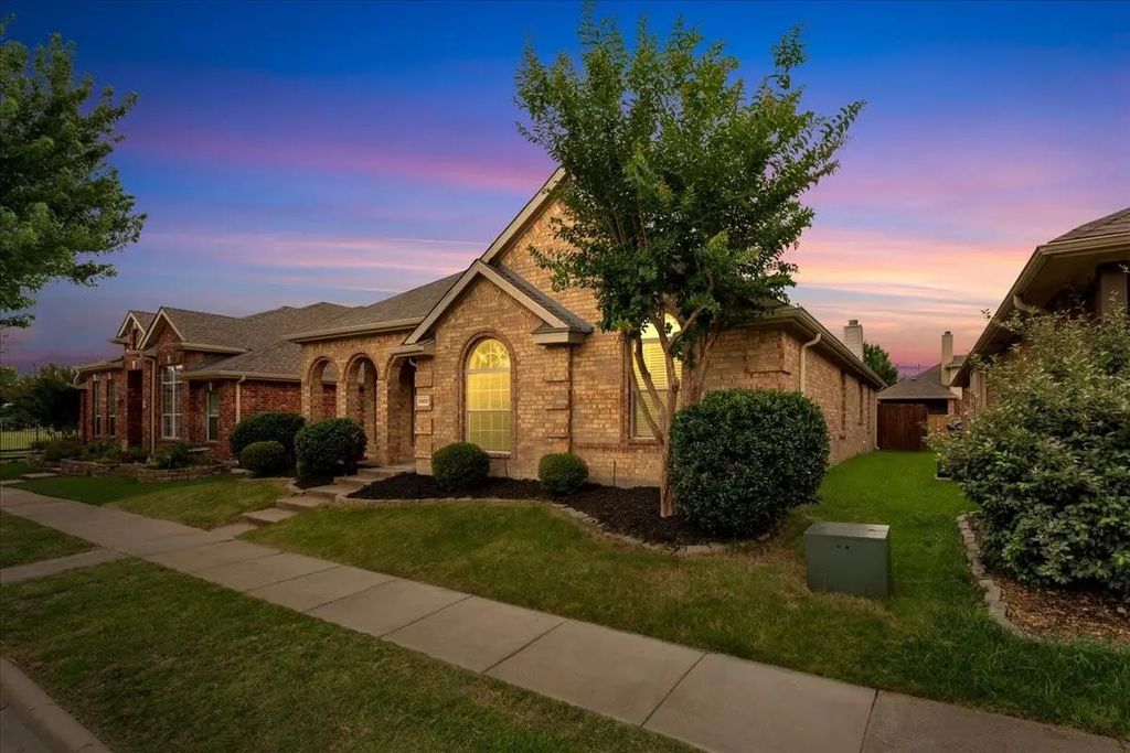 5905 Chisholm Trail, McKinney