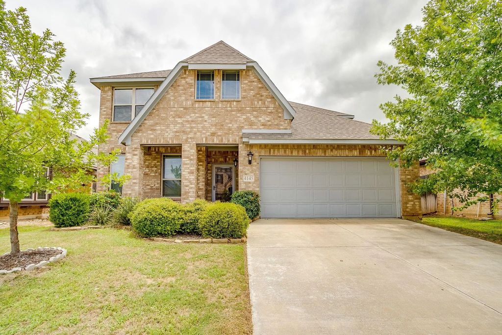 4145 Sweet Clover Lane, Fort Worth