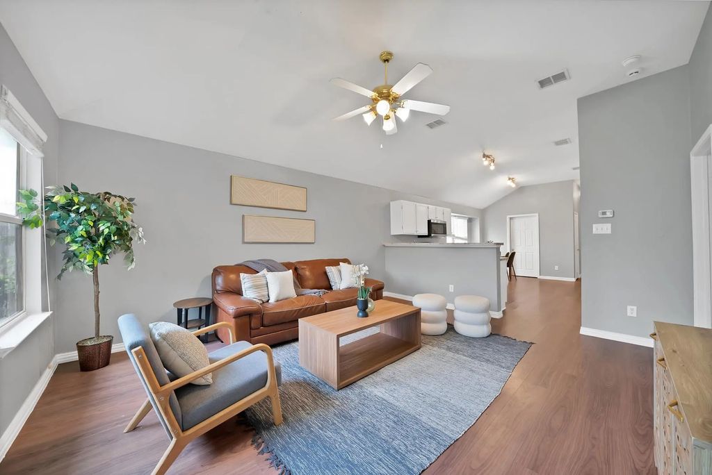 11765 Bobcat Drive, Fort Worth
