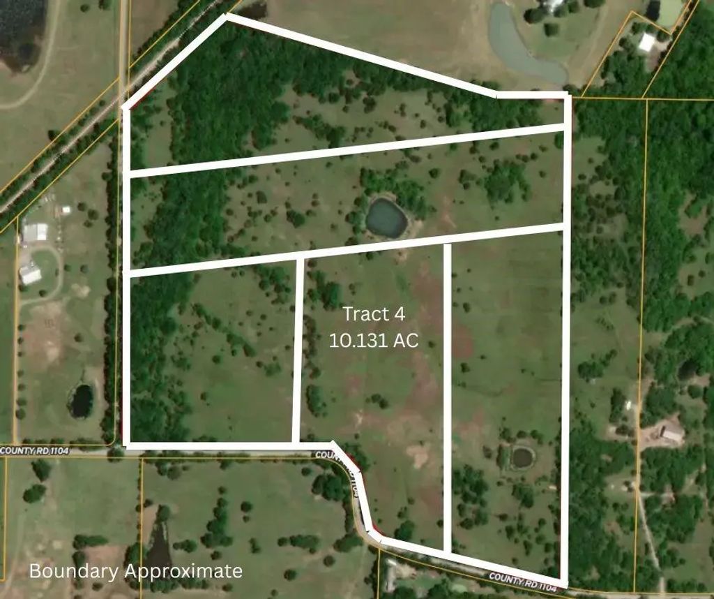 4 County Road 1104, Celeste