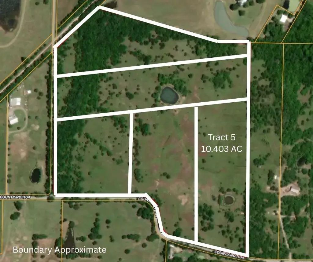 5 County Road 1104, Celeste