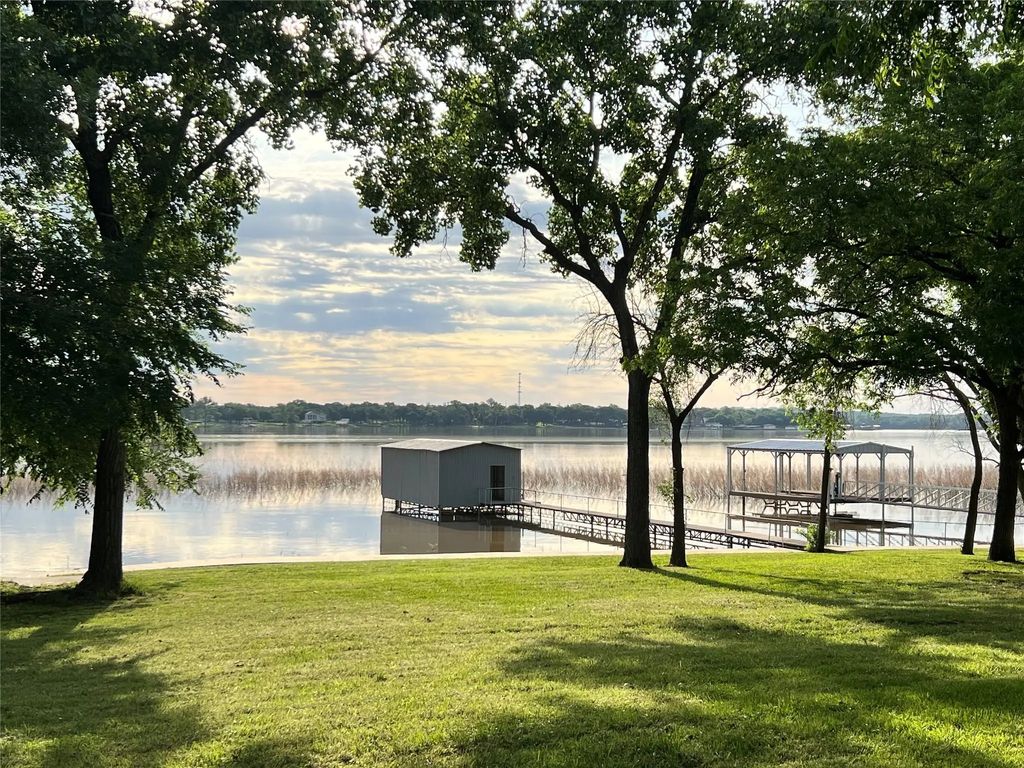 7342 Briar Road, Azle