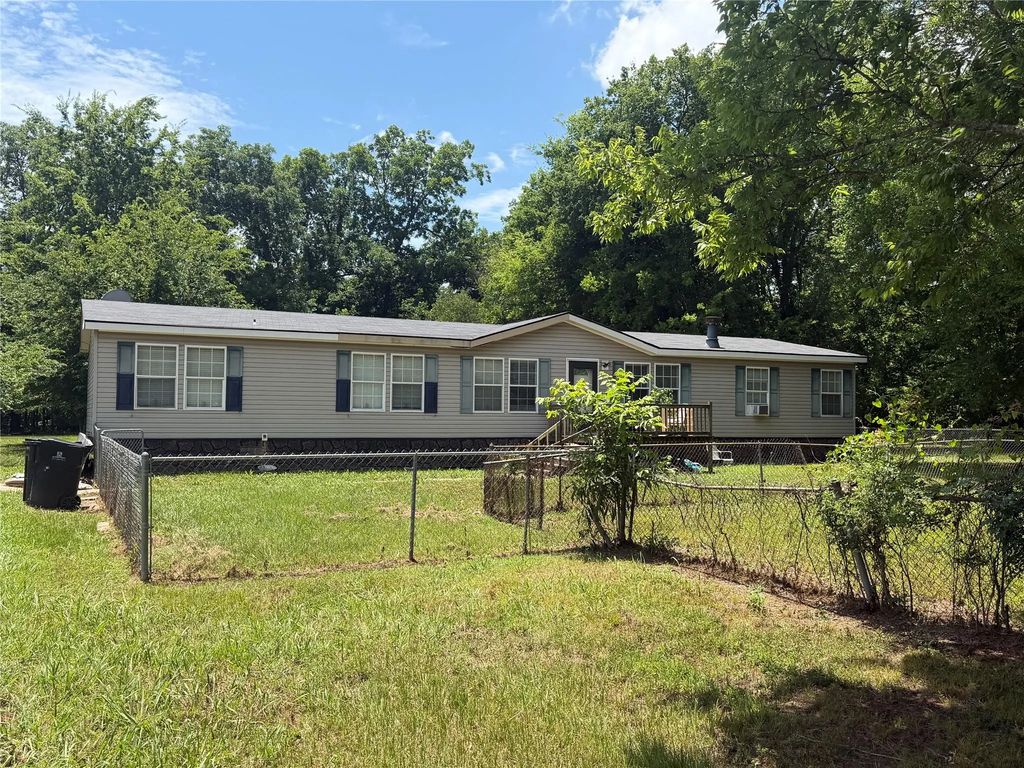 9114 Highway 71, Elm Grove