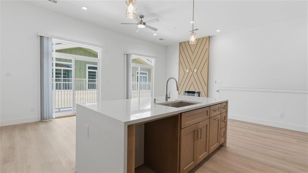 2925 Spruce Valley Lane 408, Dallas
