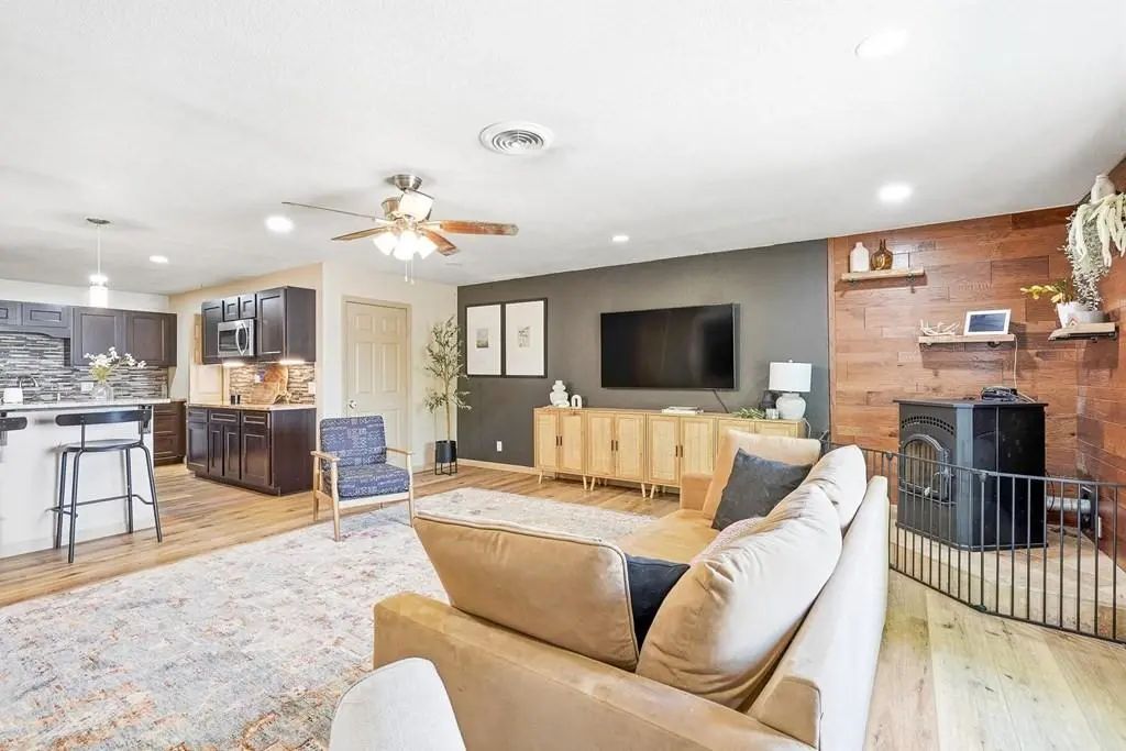 1435 Bandera Dr, Roscoe