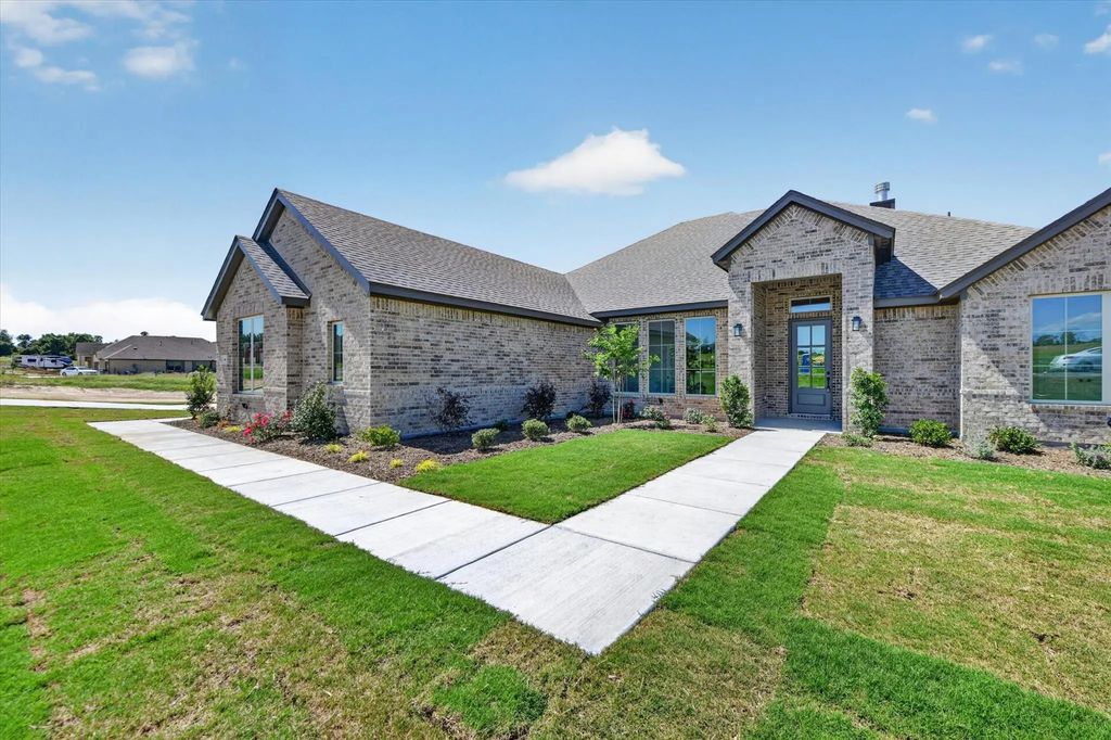 409 Mcalpine, Springtown