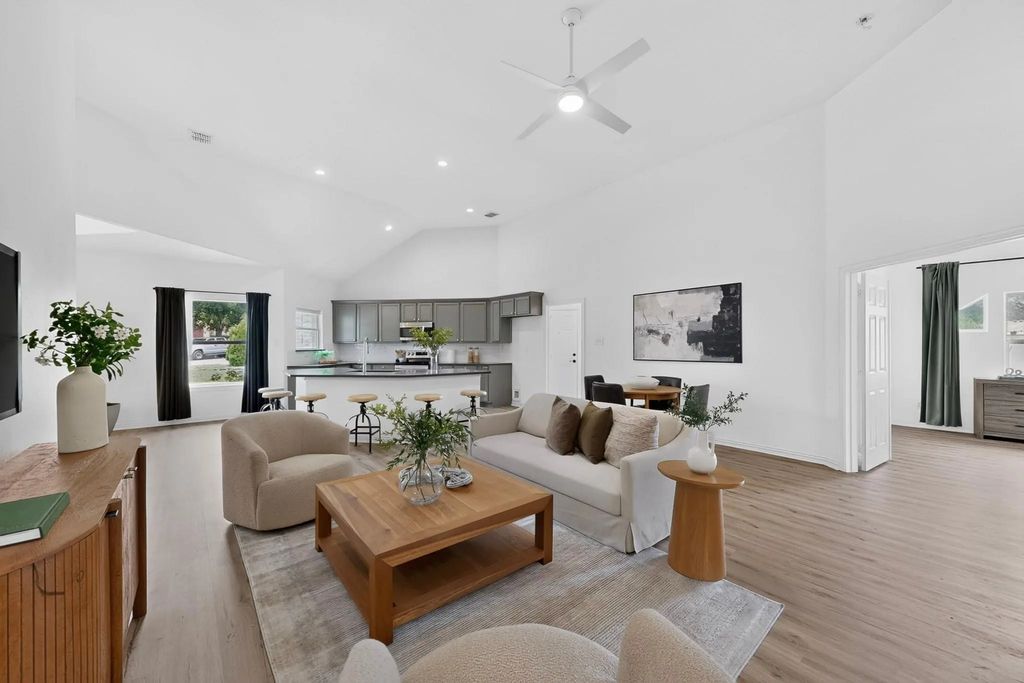 2230 Larry Drive, Dallas