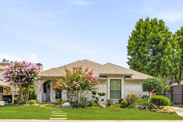 5718 Over Downs Drive, Dallas