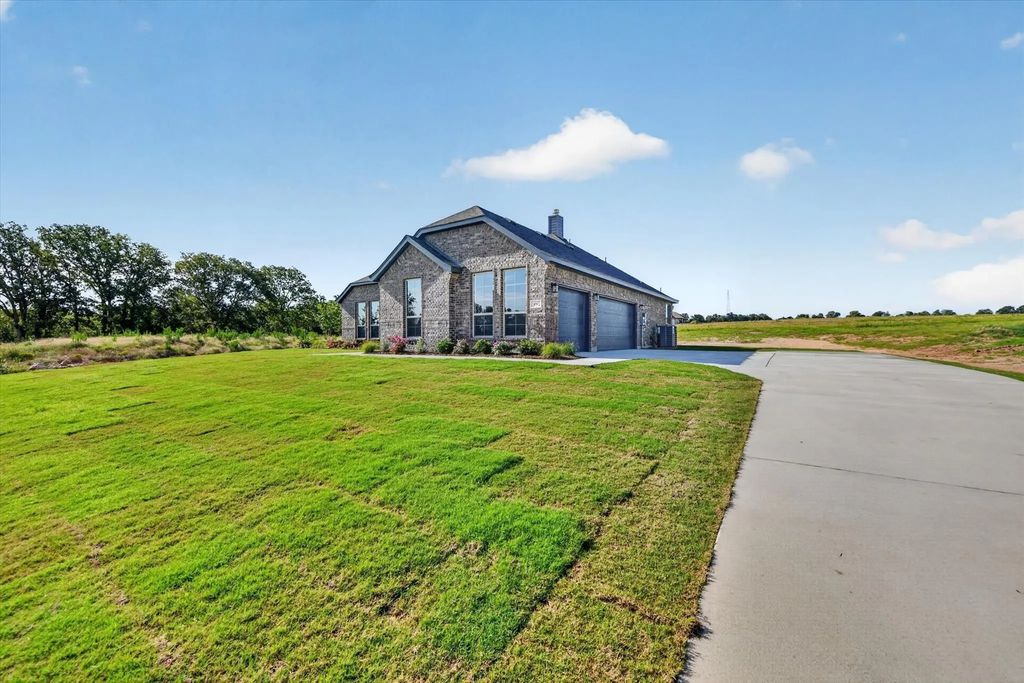 416 Mcalpine Drive, Springtown
