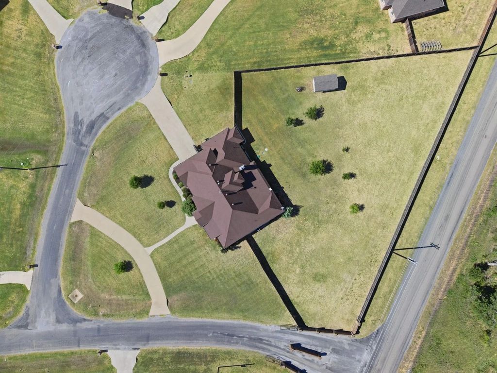 102 Brock Court, Millsap