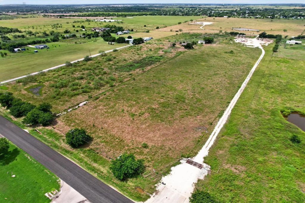 3053 Fm-2738, Alvarado