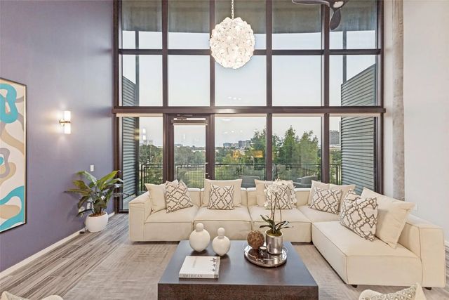 3110 Thomas Avenue 527, Dallas