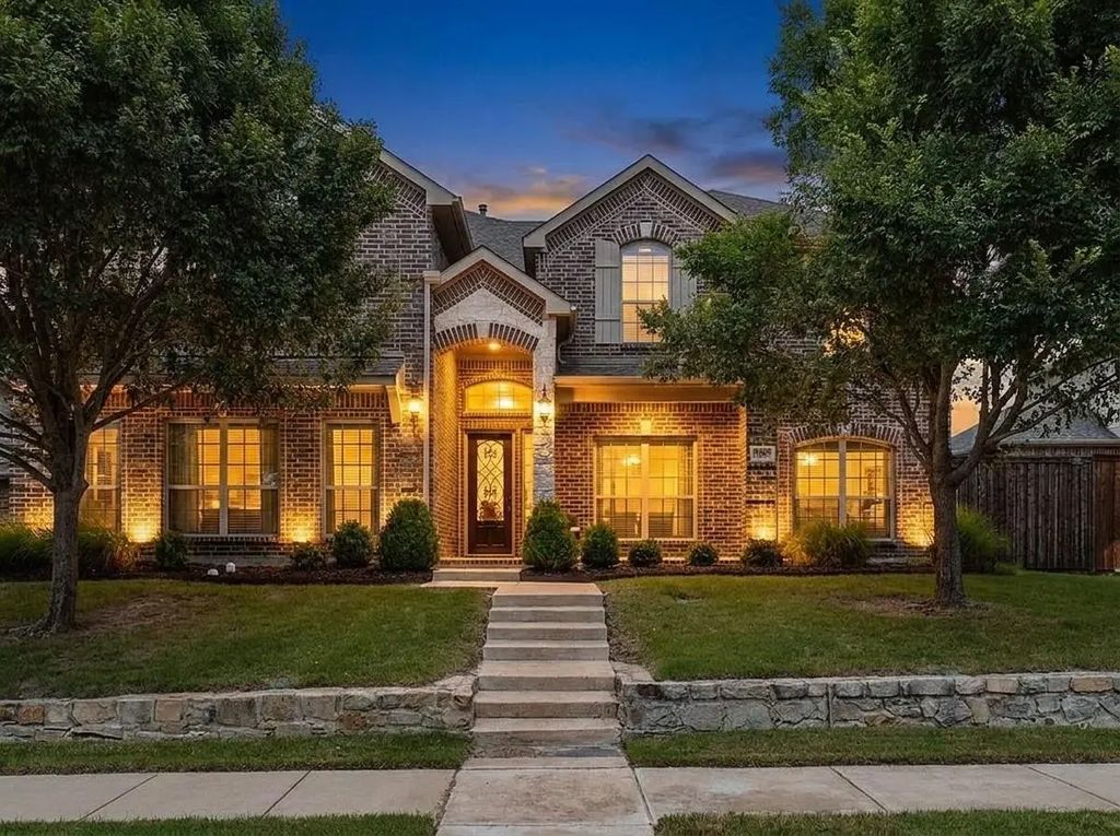 3207 Elkhart Drive, Sachse