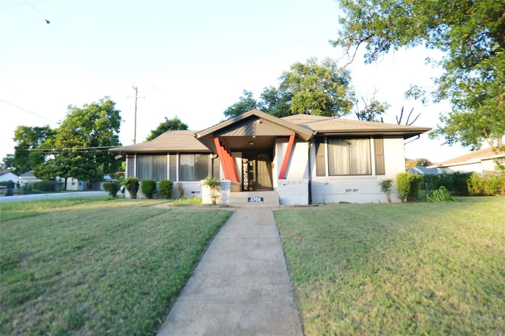 2702 Belknap Avenue, Dallas