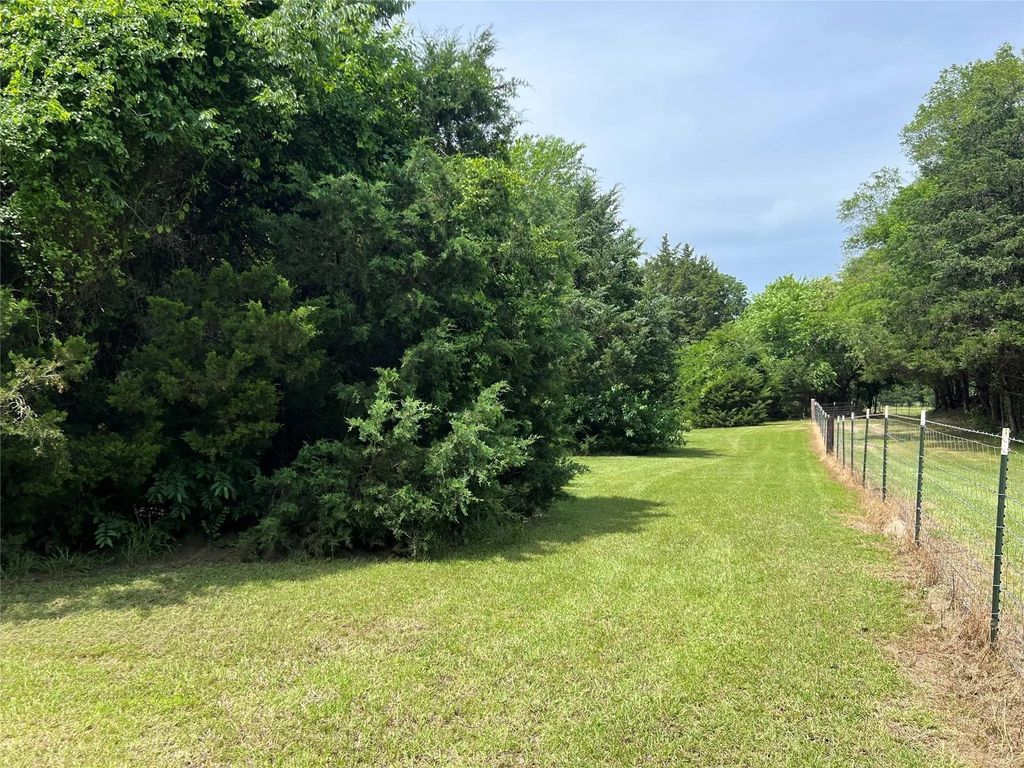 3063 Vz County Road 3810, Wills Point