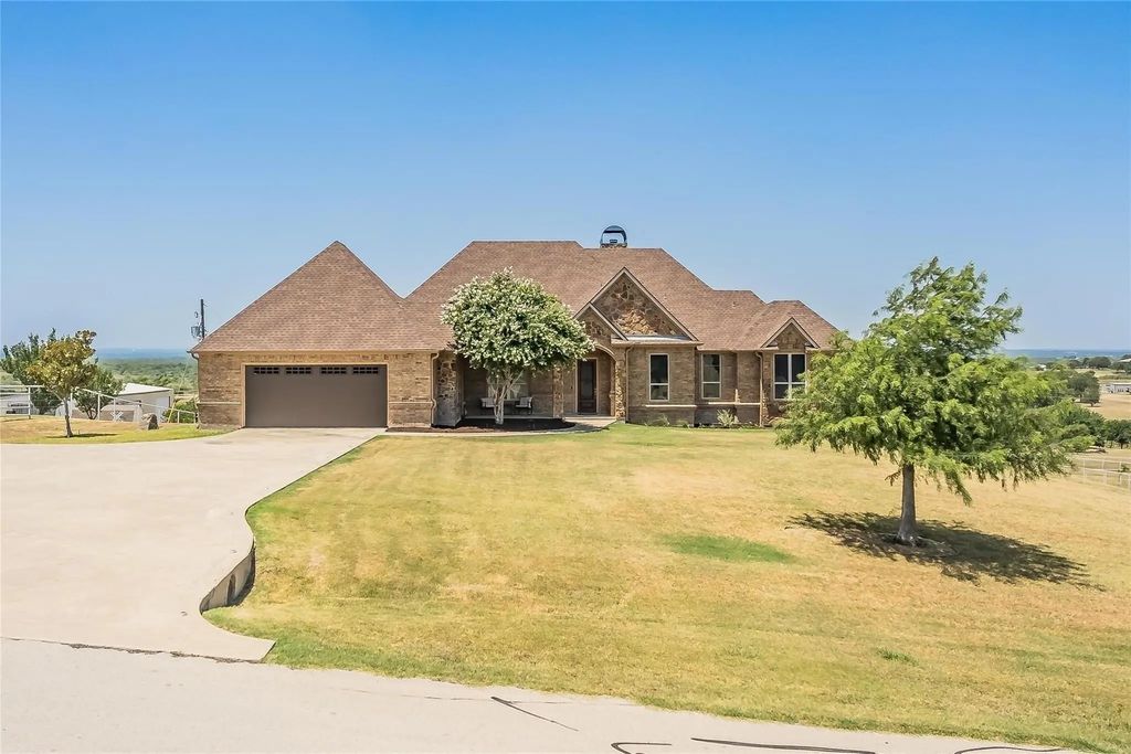 11525 Eagle Vista Drive, Fort Worth